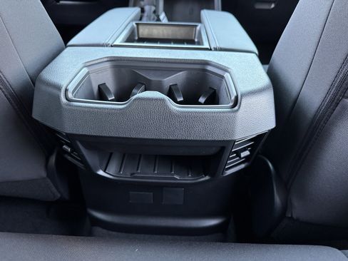 New 2026 Toyota Tundra SR image 7