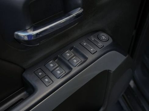 Used 2018 Chevrolet Silverado 1500 LT w/ Texas Edition AWD/4WD image 21