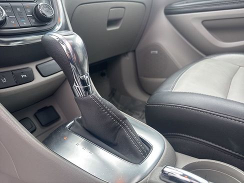 Used 2016 Buick Encore Premium w/ Experience Buick Package image 22