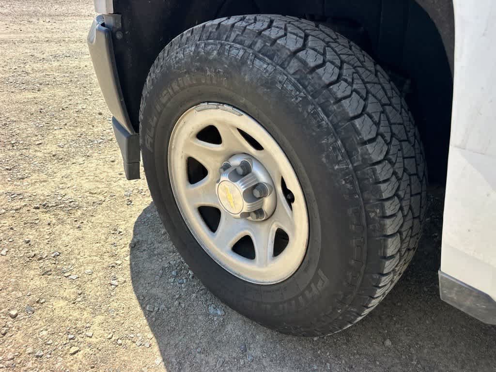 Used 2018 Chevrolet Silverado 1500 W/T RWD image 5