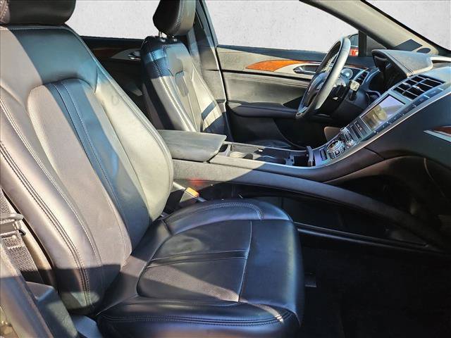 Used 2020 Lincoln MKZ Reserve w/ Luxury Package FWD image 21