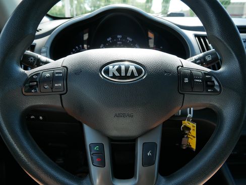 Used 2015 Kia Sportage LX AWD/4WD image 25