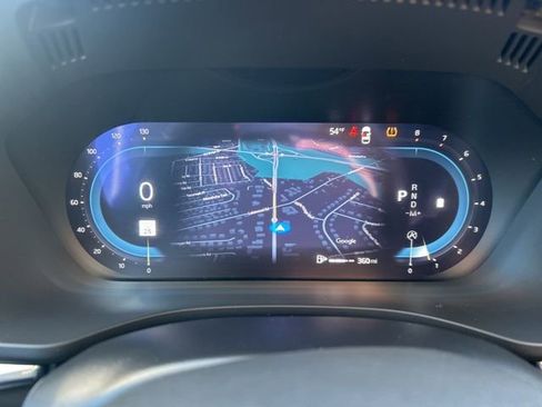 Certified 2025 Volvo XC60 B5 Plus image 20