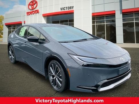 New 2026 Toyota Prius XLE image 1
