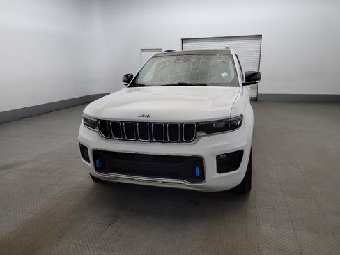 Used 2022 Jeep Grand Cherokee Overland image 15