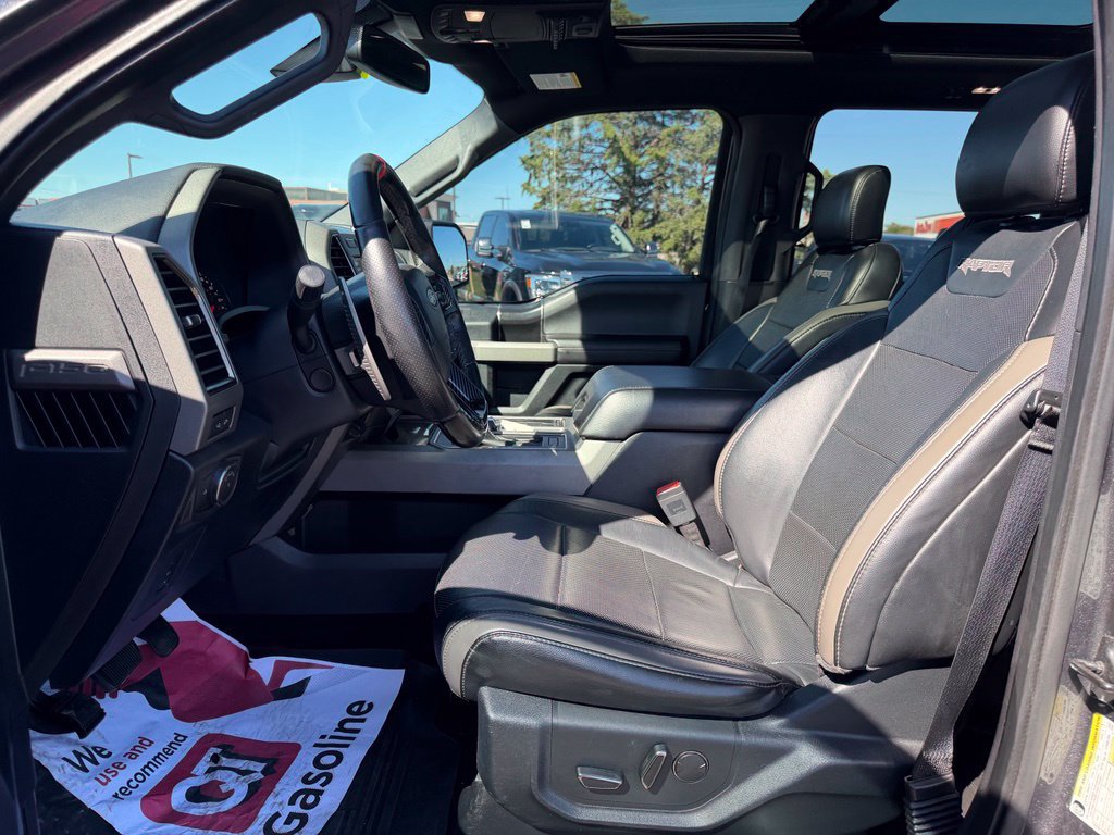 Used 2018 Ford F150 Raptor w/ Equipment Group 802A Luxury AWD/4WD image 13