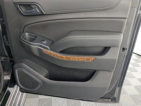 Used 2020 Chevrolet Suburban Premier w/ RST 6.2L Performance Edition image 35