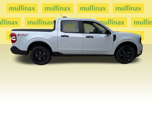 New 2025 Ford Maverick XLT w/ XLT Luxury Package image 15