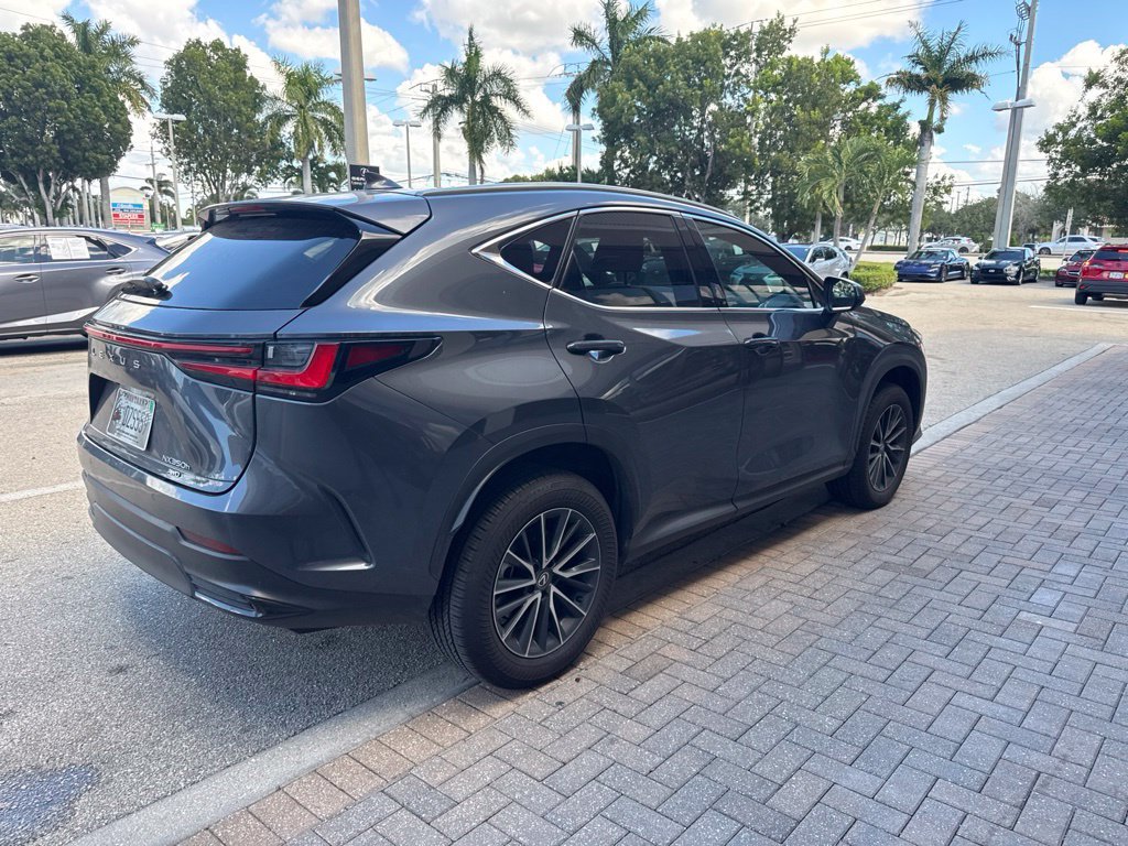 Used 2024 Lexus NX 350h AWD image 5
