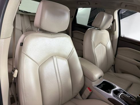 Used 2015 Cadillac SRX Luxury FWD image 24