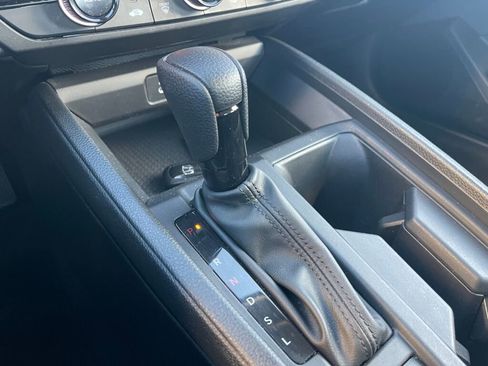 Certified 2023 Honda Accord LX image 9