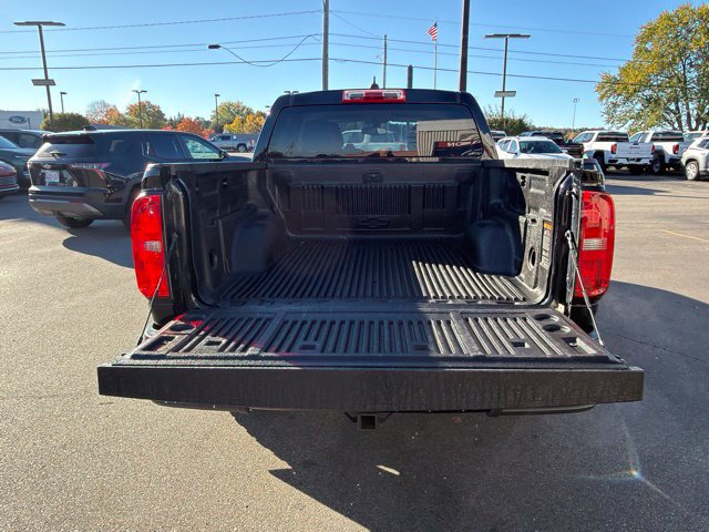 Used 2019 Chevrolet Colorado W/T w/ Custom Special Edition AWD/4WD image 4