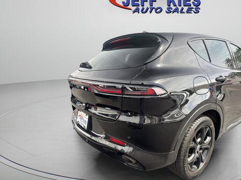 Used 2024 Dodge Hornet R/T Plus w/ R/T Blacktop Package AWD/4WD image 7