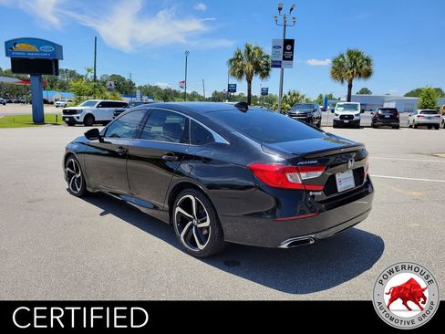 Used 2022 Honda Accord Sport image 4