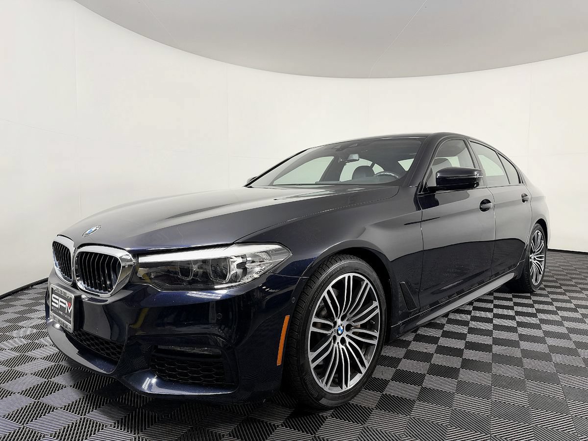 Used 2019 BMW 540i w/ M Sport Package RWD image 2