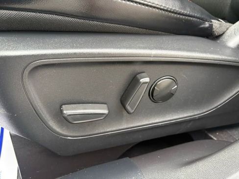 Used 2025 Ford Escape ST-Line AWD/4WD image 27
