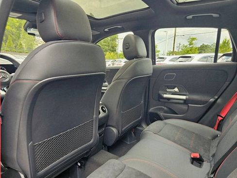 New 2026 Mercedes-Benz GLA 35 AMG 4MATIC image 21