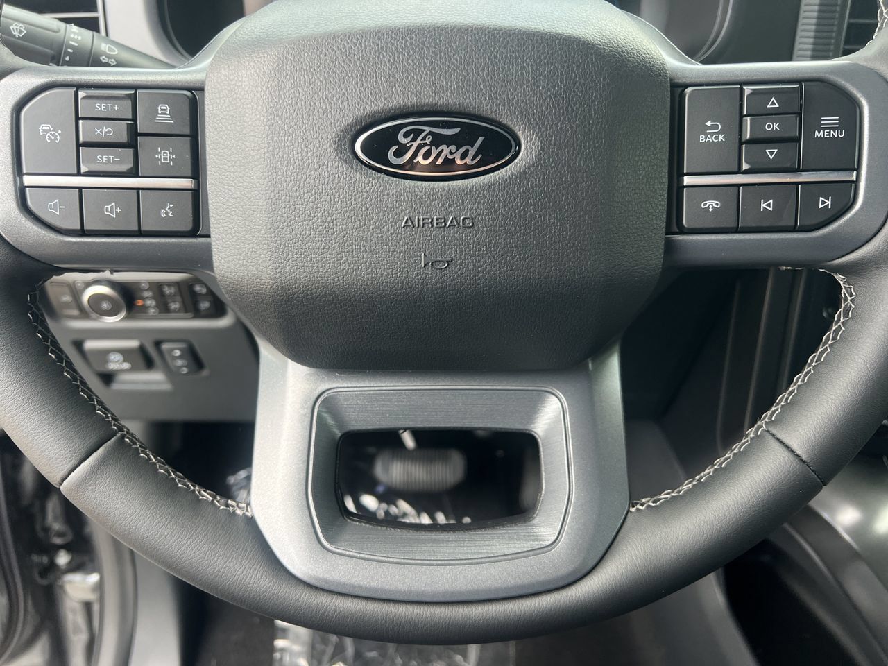 New 2026 Ford F150 Lariat w/ Equipment Group 502A High AWD/4WD image 11
