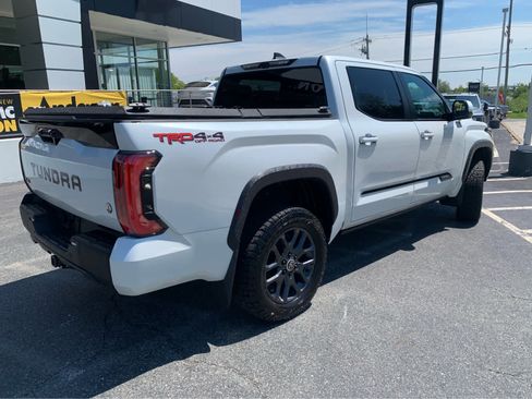 Used 2024 Toyota Tundra Platinum AWD/4WD image 7