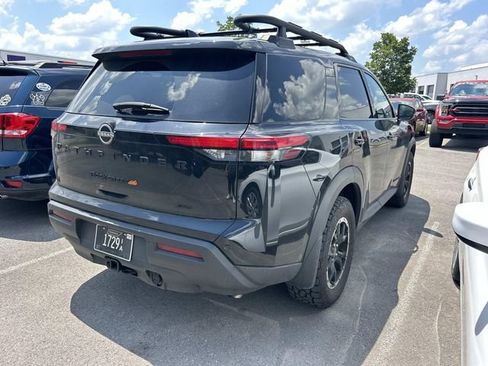 Used 2025 Nissan Pathfinder Rock Creek AWD/4WD image 6