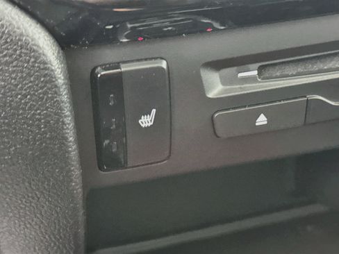Used 2021 Honda Pilot Touring image 22