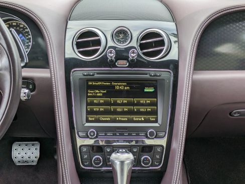 Used 2018 Bentley Flying Spur S W12 AWD/4WD image 22