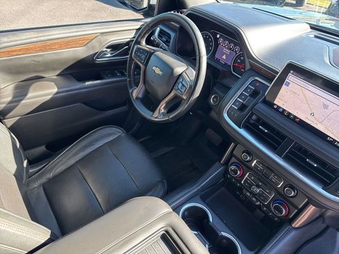 Used 2021 Chevrolet Suburban High Country w/ Premium Package RWD image 39