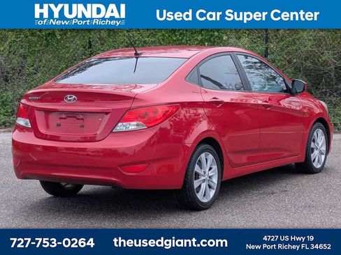 Used 2012 Hyundai Accent GLS w/ Premium Pkg 3 FWD image 5