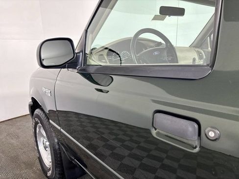 Used 2001 Ford Ranger XLT AWD/4WD image 11