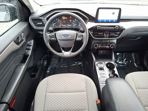 Used 2022 Ford Escape SE w/ SE Sport Appearance Package AWD/4WD image 11