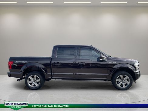 Used 2018 Ford F150 Lariat w/ Equipment Group 502A Luxury AWD/4WD image 3