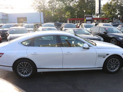 Used 2023 Genesis G80 2.5T image 6
