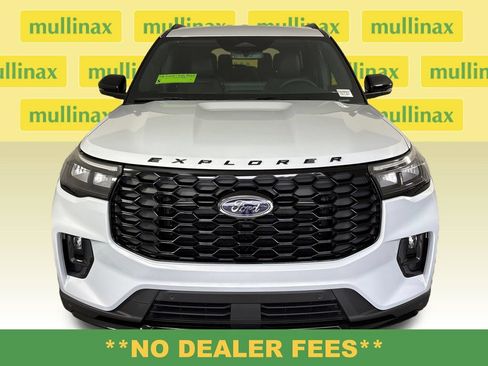 New 2026 Ford Explorer ST-Line w/ ST-Line Street Pack RWD image 15