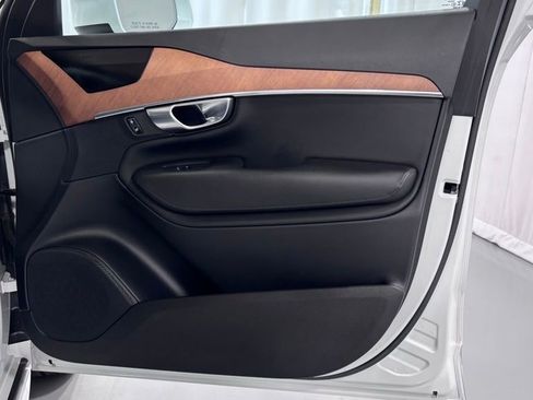 Certified 2023 Volvo XC90 B5 Plus w/ Protection Package Premier AWD/4WD image 20