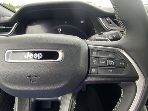 Certified 2024 Jeep Grand Cherokee Altitude image 4