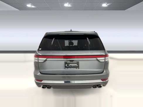 Used 2021 Lincoln Aviator 2WD w/ Elements Package image 10