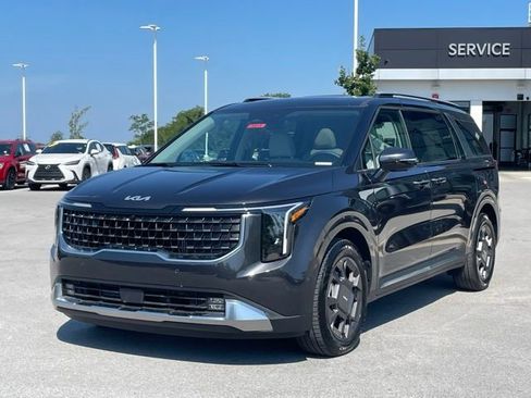 New 2026 Kia Carnival SX image 3