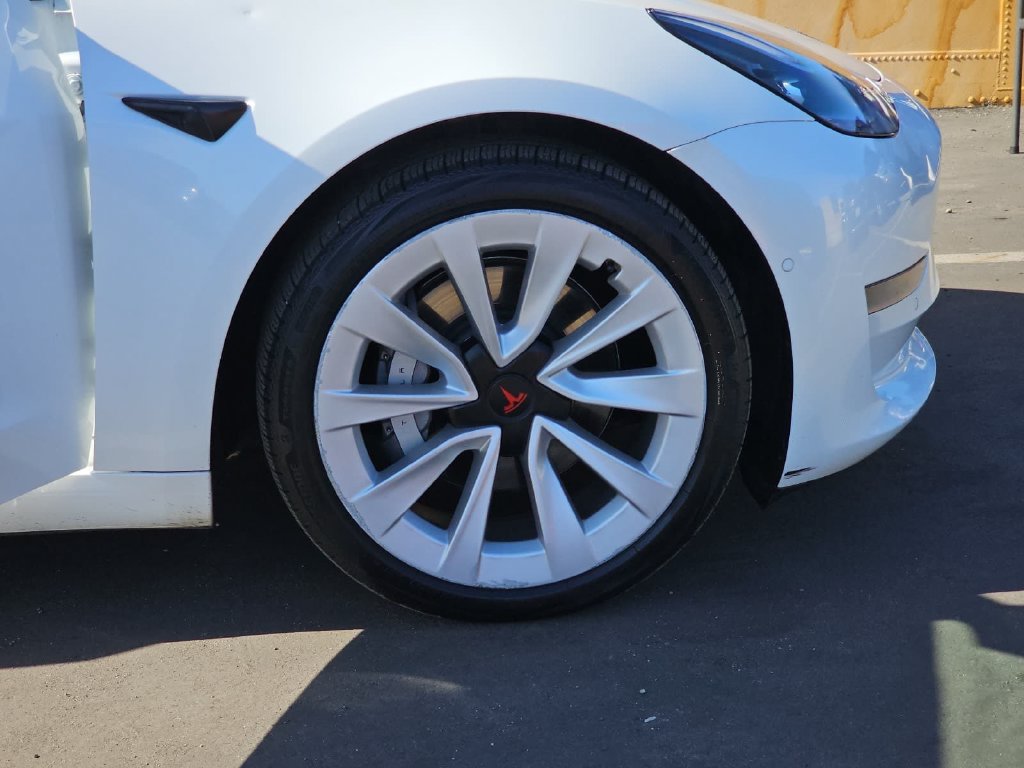 Used 2021 Tesla Model 3 Long Range AWD/4WD image 40