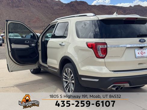 Used 2018 Ford Explorer Platinum image 14