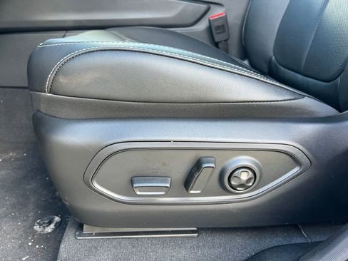 New 2026 Jeep Grand Cherokee L Limited AWD/4WD image 11