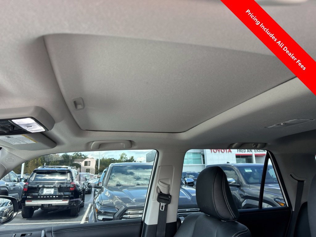 Used 2023 Toyota 4Runner Limited RWD image 6