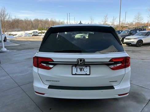 Used 2024 Honda Odyssey Touring image 6
