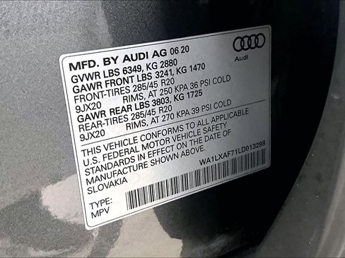 Used 2020 Audi Q7 3.0T Premium Plus w/ Premium Plus Package AWD/4WD image 29