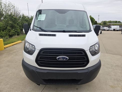 Used 2019 Ford Transit 150 148 Medium Roof RWD image 8