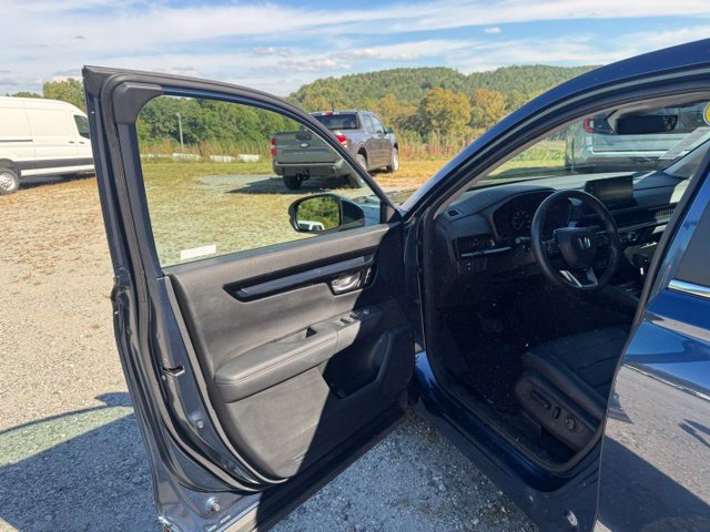 Used 2024 Honda CR-V EX-L image 12