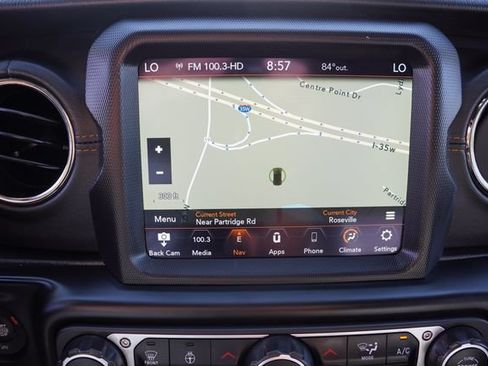 Used 2020 Jeep Wrangler Unlimited Sahara AWD/4WD image 24