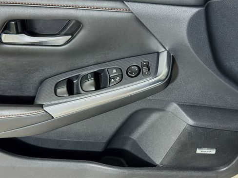 Used 2024 Nissan Sentra SR w/ SR Premium Package FWD image 15