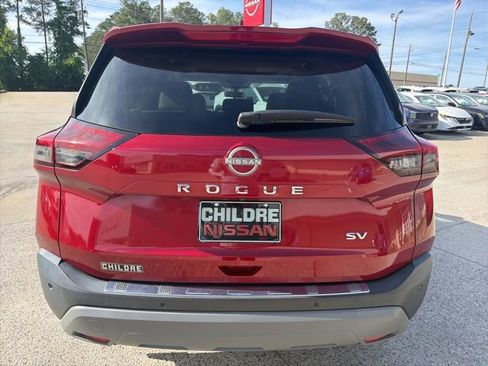 Used 2023 Nissan Rogue SV w/ SV Premium B Package FWD image 7