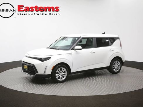 Used 2023 Kia Soul LX FWD image 55