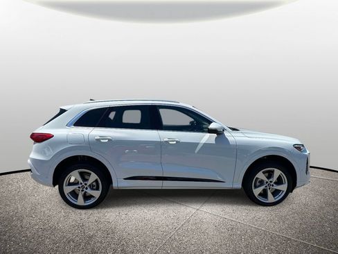 New 2026 Audi Q5 Premium Plus AWD/4WD image 28